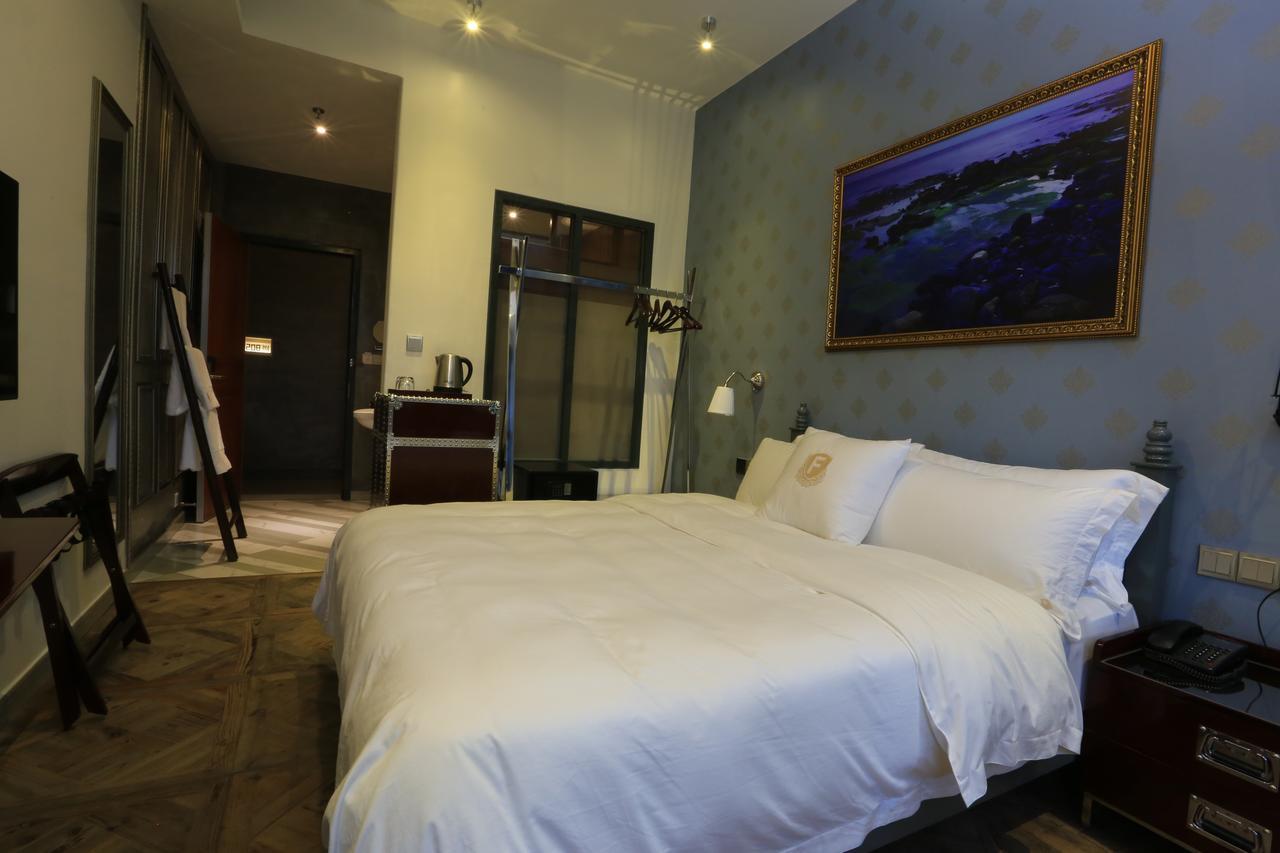 Fanli Hotel Yangshuo West Street Гуейлин Екстериор снимка