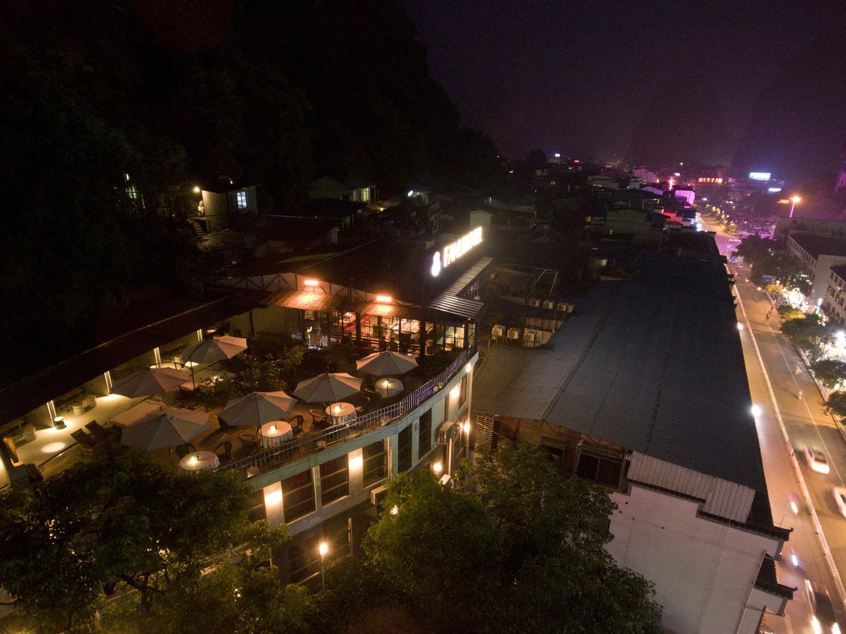 Fanli Hotel Yangshuo West Street Гуейлин Екстериор снимка