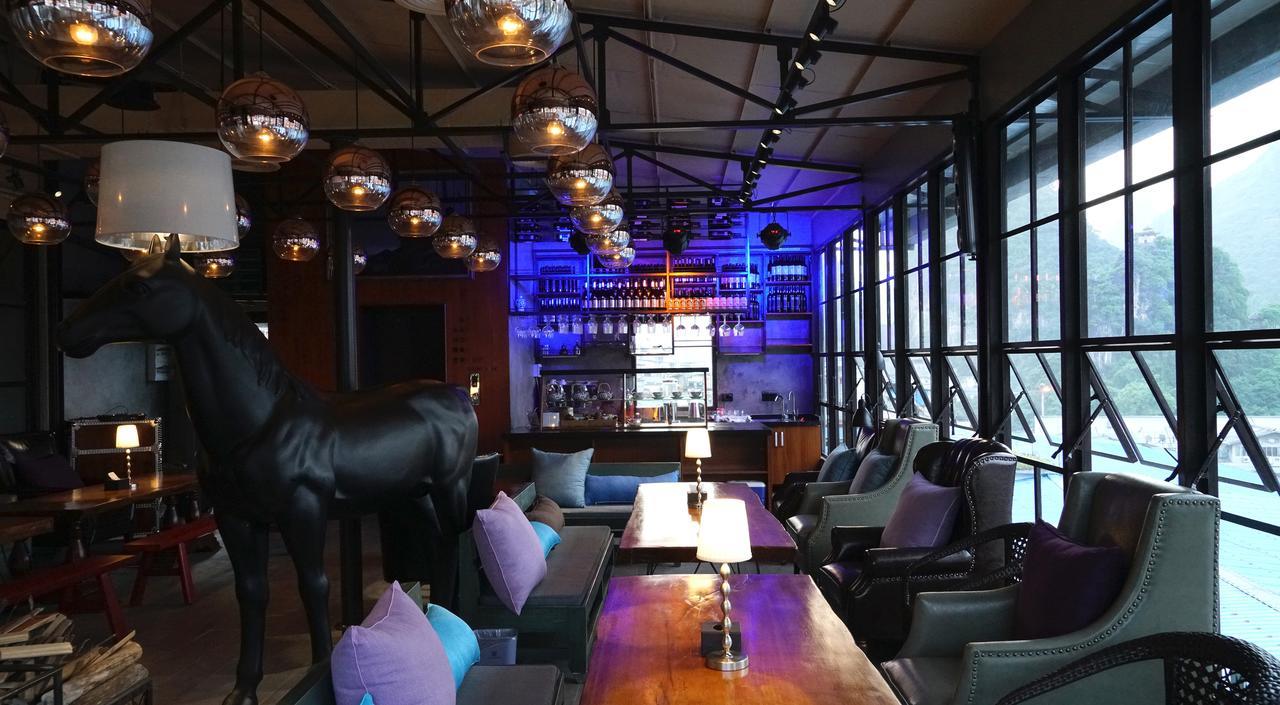 Fanli Hotel Yangshuo West Street Гуейлин Екстериор снимка