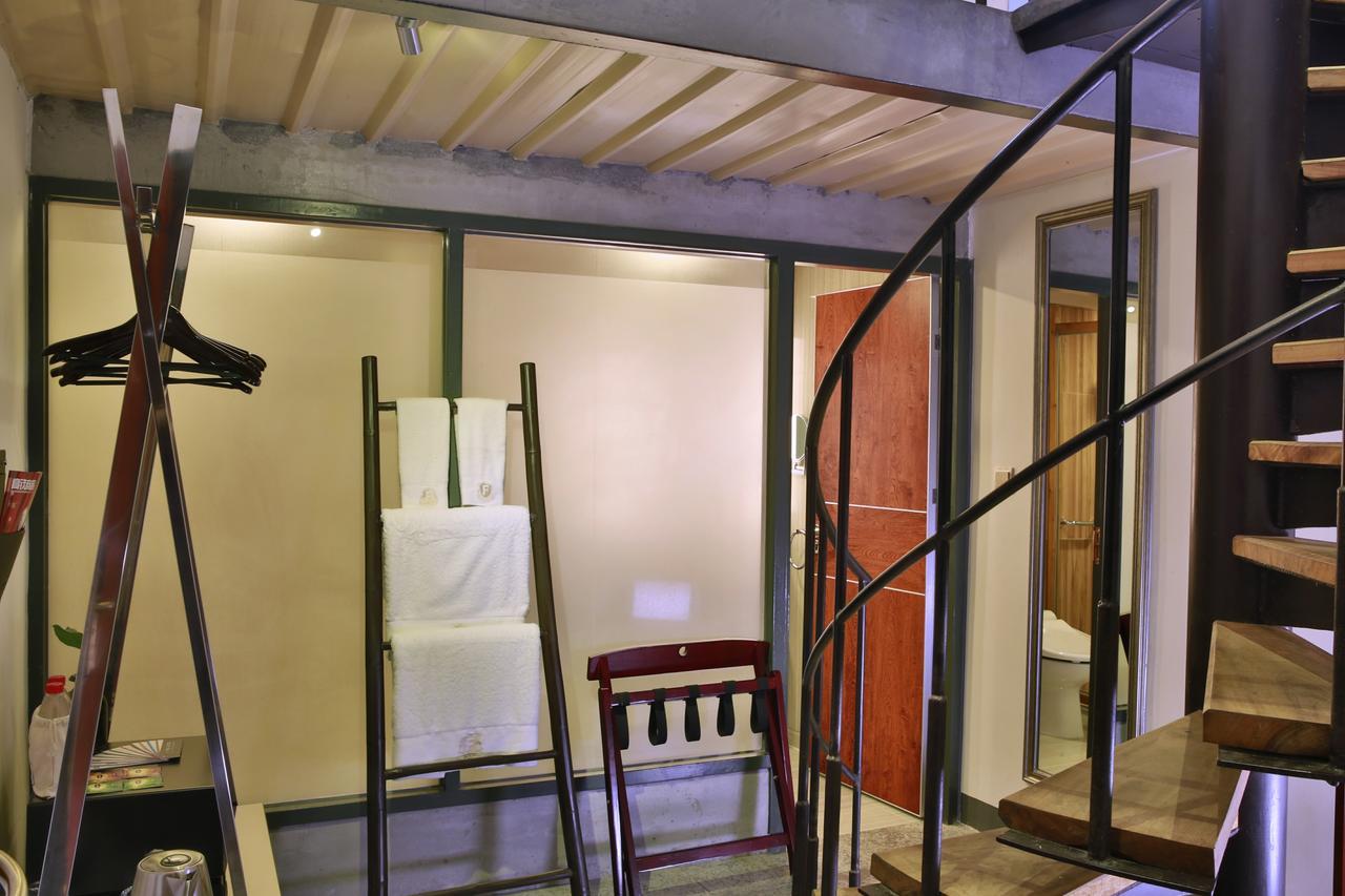 Fanli Hotel Yangshuo West Street Гуейлин Екстериор снимка